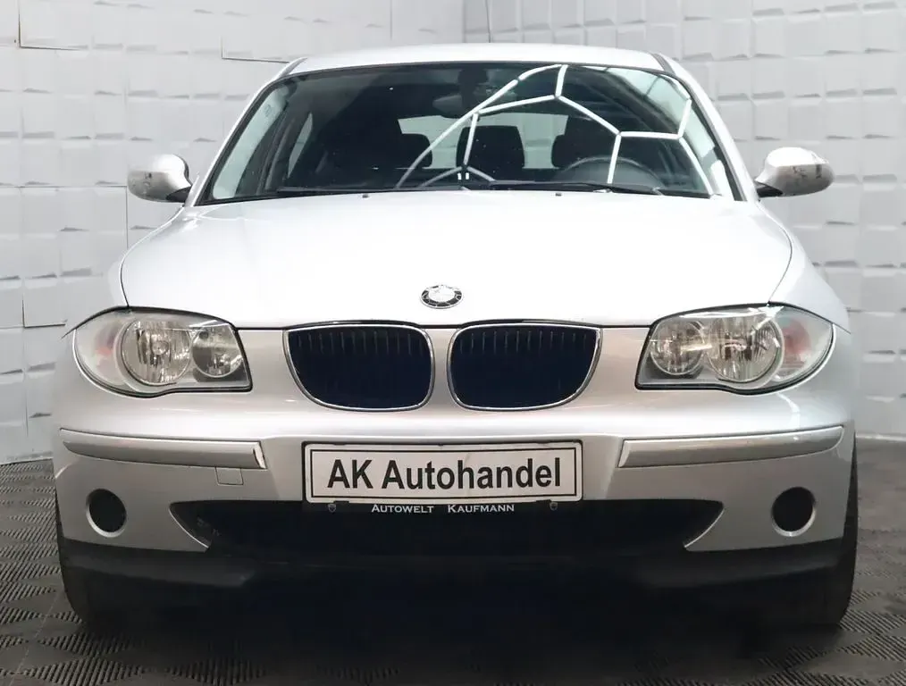 Gebraucht BMW 118 122 PS (89 kW) 2004 Silber Kleinwagen