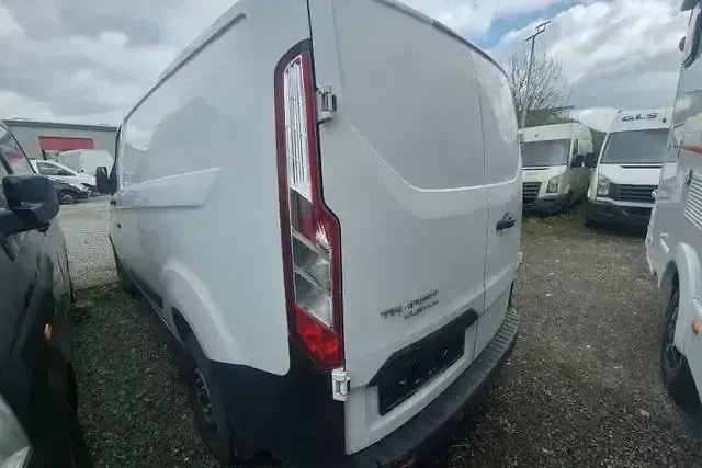 Gebraucht Ford Transit Custom 135 PS (99 kW) 2021 Weiß Limousine