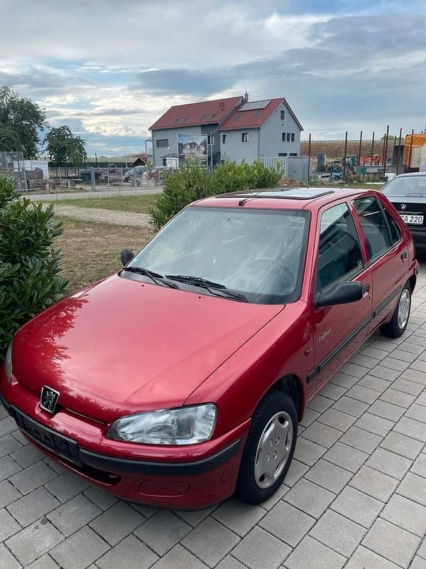 Rot Gebraucht 1997 Peugeot 106 Kleinwagen | 1.280 € (Fairer Preis) - Bild 1/4