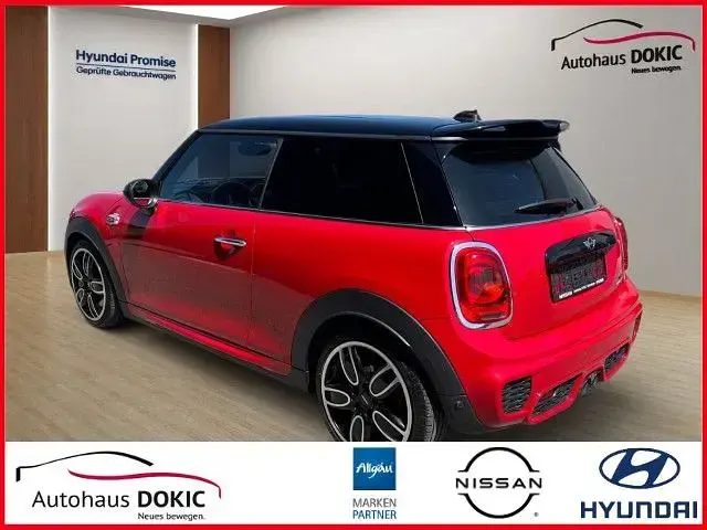 Gebraucht Mini John Cooper Works 231 PS (169 kW) 2019 Rot Kleinwagen