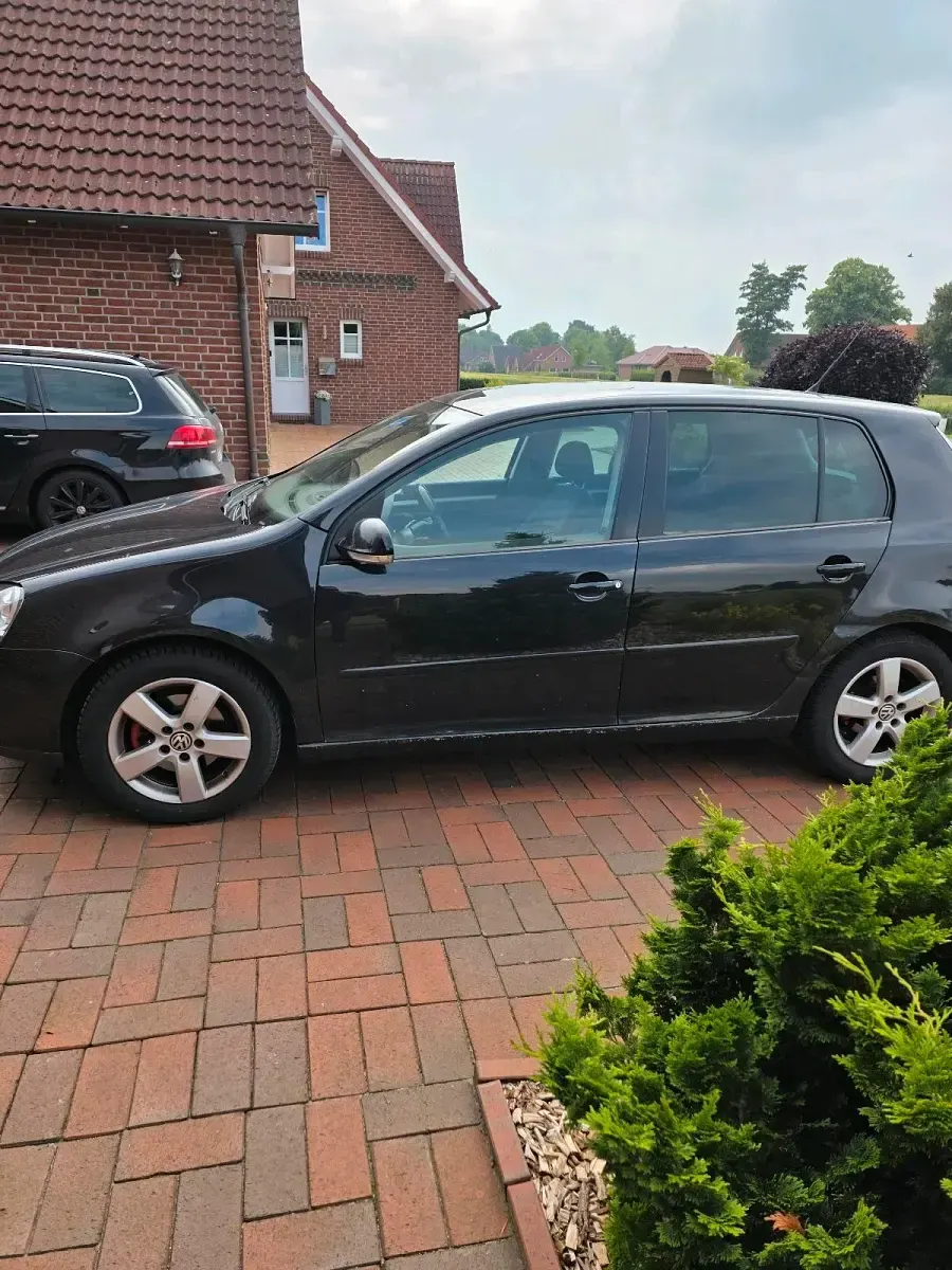 Gebraucht VW Golf V 122 PS (89 kW) 2007 Schwarz Limousine