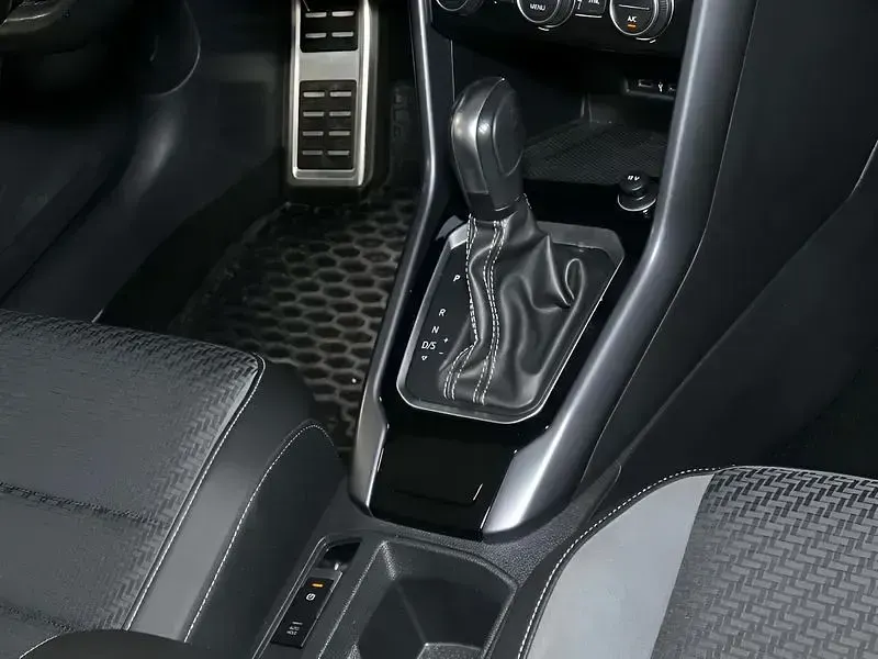 Gebraucht VW T-Roc 150 PS (110 kW) 2021 Schwarz SUV