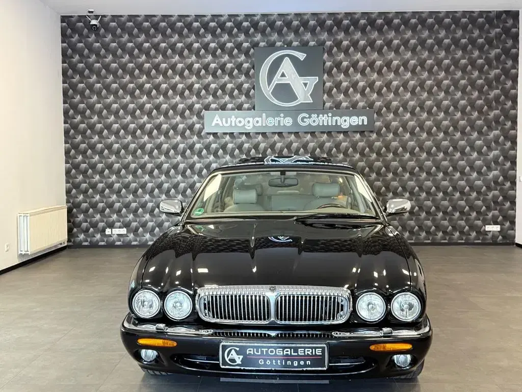 Gebraucht Jaguar XJ Sovereign 284 PS (208 kW) 1999 Schwarz Limousine