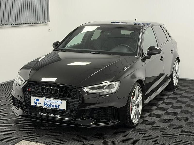 Gebraucht Audi RS3 Sportback Ambiente 400 PS (294 kW) 2018 Schwarz Kleinwagen