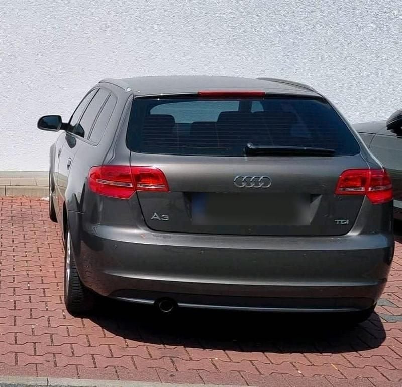 Second-hand Audi A3 105 CP (77 kW) 2012 Maro Hatchback
