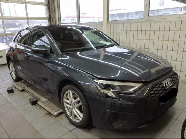 Gebraucht Audi A3 Design 204 PS (150 kW) 2022 Manhattangrau metallic Limousine