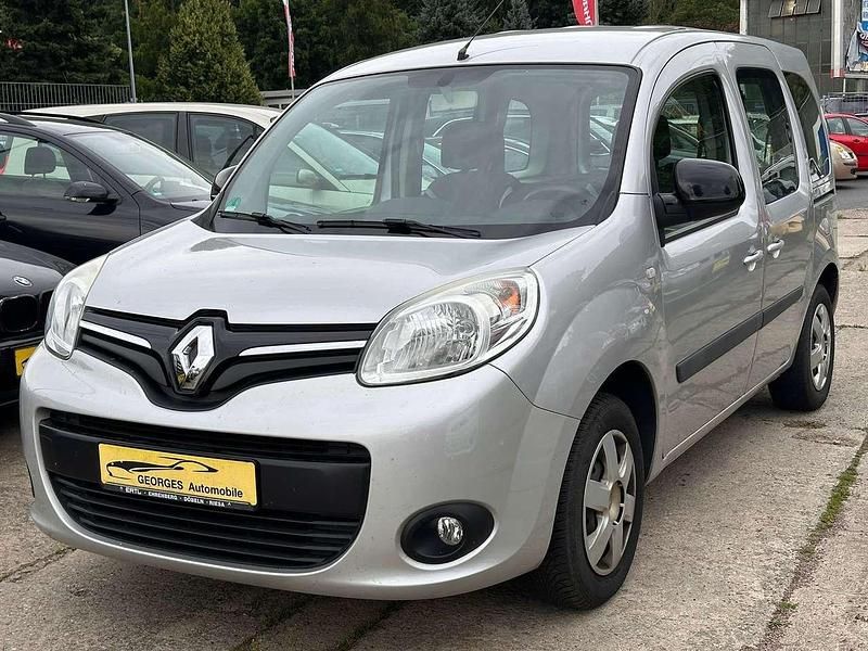 Silber Gebraucht 2015 Renault Kangoo Van / Kleinbus | 5.990 € (Teuer) - Bild 1/4