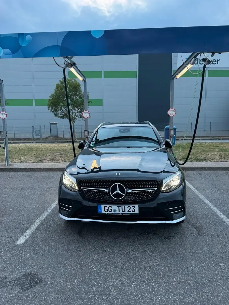 Gebraucht Mercedes GLC43 AMG AMG 367 PS (269 kW) 2019 Schwarz SUV