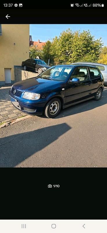Blau Gebraucht 2000 VW Polo Kleinwagen | 300 € (Superpreis) - Bild 1/4
