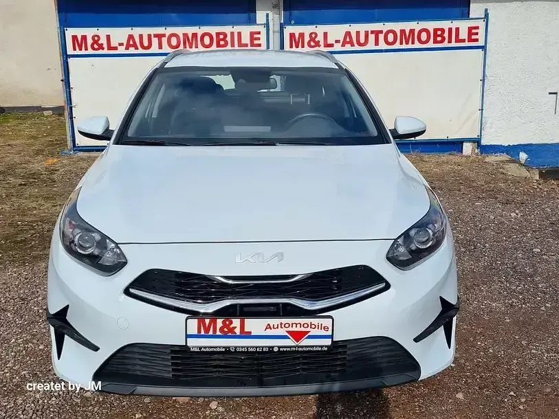 Usado Kia Ceed 101 CV (74 kW) 2022 Blanco Utilitario