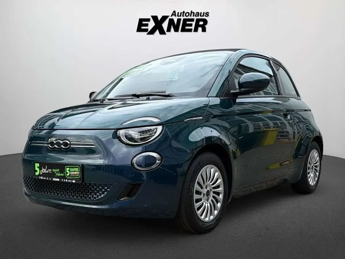 Gebraucht Fiat 500e 86 kW (118 PS) 2023 Ozean grün Cabrio