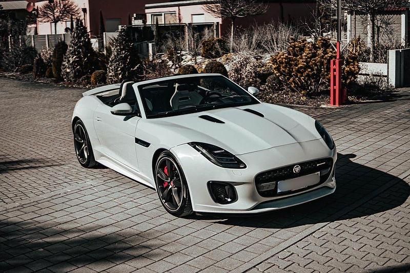 Weiß Gebraucht 2017 Jaguar F-Type R-Dynamic Cabrio | 45.400 € (Etwas zu teuer) - Bild 1/4