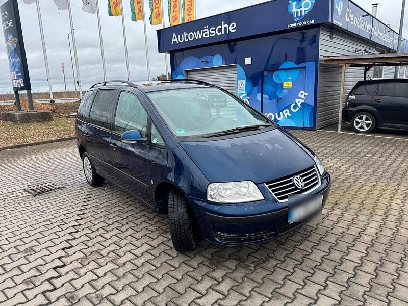Gebraucht VW Sharan 116 PS (85 kW) 2009 Blau Van / Kleinbus