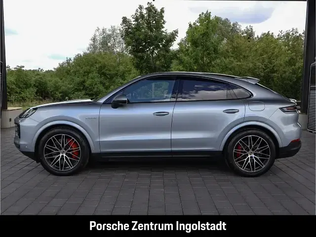 Gebraucht Porsche Cayenne S E-Hybrid Coupe 519 PS (381 kW) 2025 Silber SUV