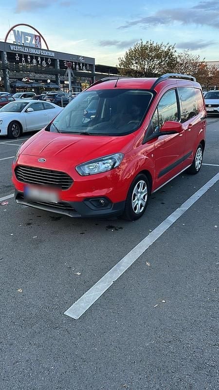 Rot Gebraucht 2020 Ford Transit Kombi | 8.900 € (Guter Preis) - Bild 1/4