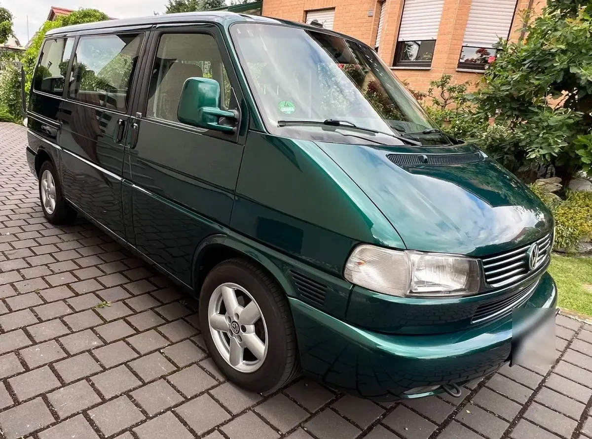 Gebraucht VW Multivan 140 PS (102 kW) 1996 Grün Van / Kleinbus