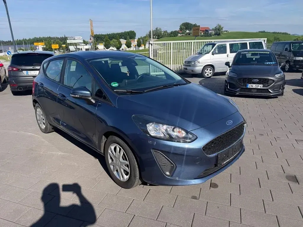 Gebraucht Ford Fiesta Cool & Connect 75 PS (55 kW) 2021 Blau Kleinwagen