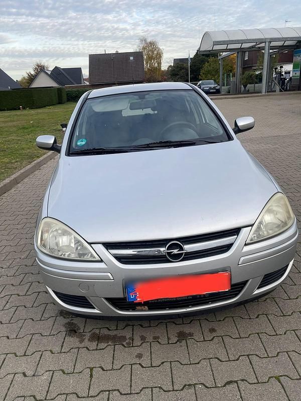 Silber Gebraucht 2005 Opel Corsa Kleinwagen | 600 € - Bild 1/4