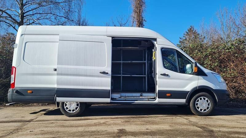 Gebraucht Ford Transit 170 PS (125 kW) 2018 Weiß Van / Kleinbus