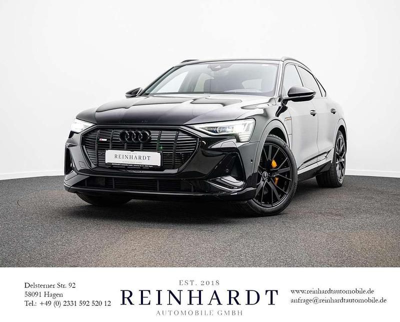 Mythosschwarz metallic Gebraucht 2022 Audi e-tron Sportback Black Edition SUV | 44.620 € (Fairer Preis) - Bild 1/3