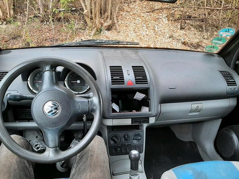 Second-hand VW Lupo 50 CP (36 kW) 2000 Negru Hatchback