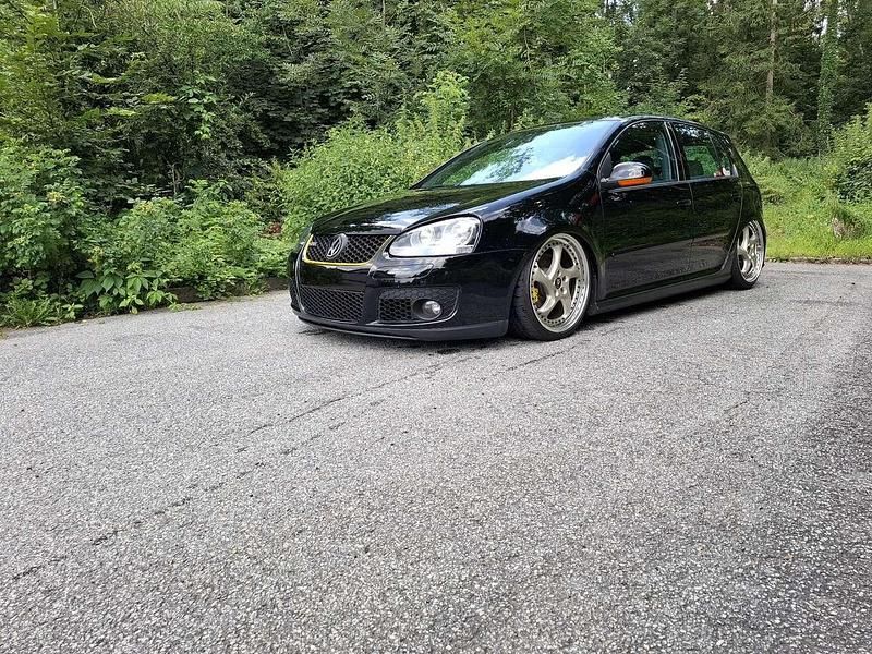 Gebraucht 2005 VW Golf IV GTI Limousine | 9.200 € - Bild 1/4