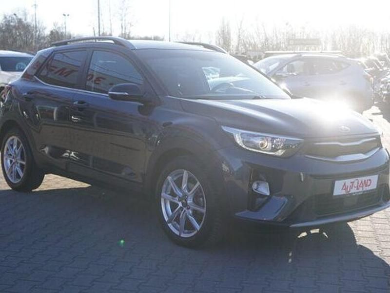Gebraucht Kia Stonic Spirit 120 PS (88 kW) 2017 Grau SUV