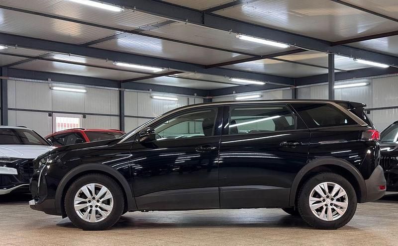 Gebraucht Peugeot 5008 Business-Line 131 PS (96 kW) 2021 Schwarz SUV