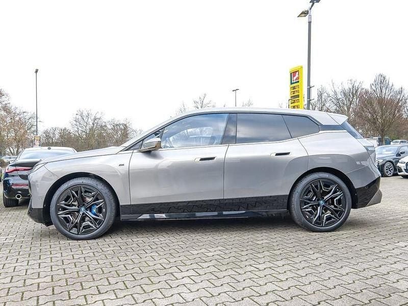 Gebraucht BMW iX Performance 455 kW (619 PS) 2022 Grau SUV