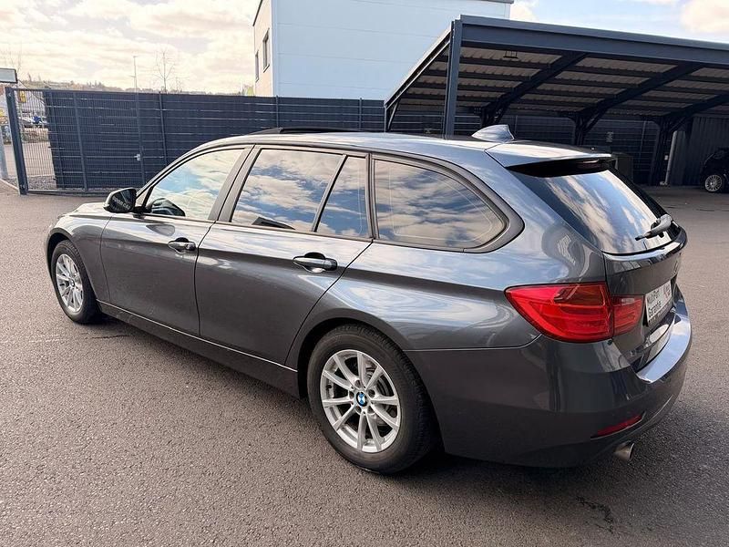 Gebraucht BMW 320 Performance 184 PS (135 kW) 2013 Mineralgrau Kombi
