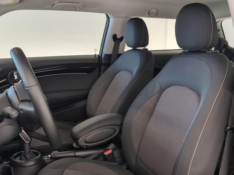 Gebraucht Mini Cooper Sport 136 PS (100 kW) 2022 Silber Kleinwagen