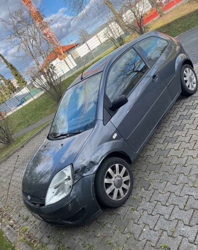 Gebraucht 2005 Ford Fiesta Kleinwagen | 920 € (Guter Preis) - Bild 1/4