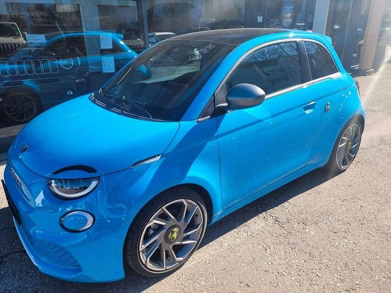 Gebraucht Abarth 500e Scorpionissima 114 kW (155 PS) 2024 Blau Kleinwagen