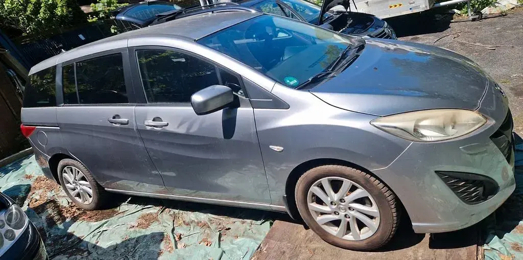 Używany Mazda 5 Center-Line 116 KM (85 kW) 2011 Szary Minivan