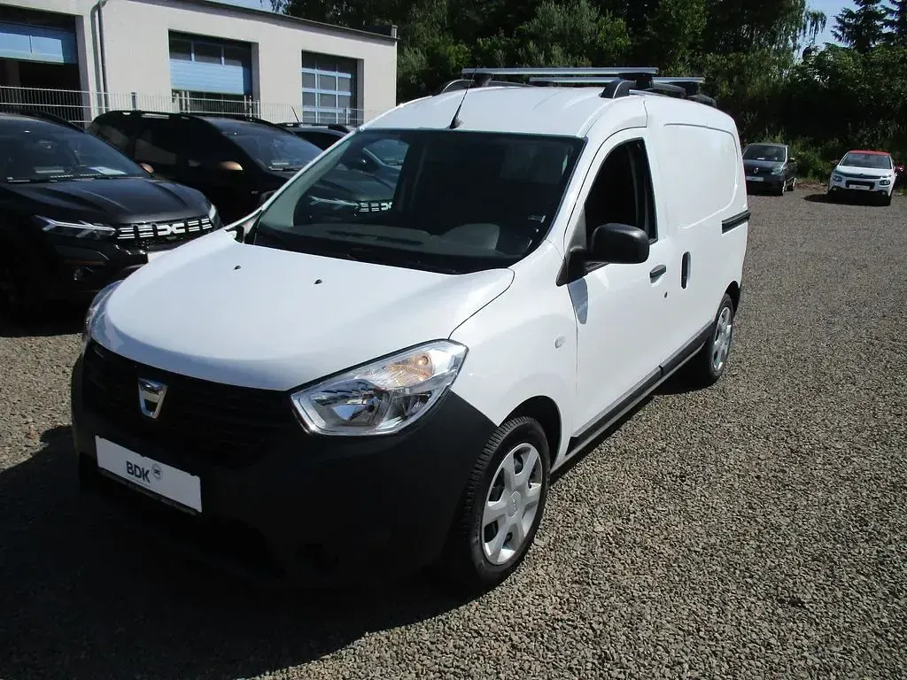 Gebraucht Dacia Dokker Comfort 95 PS (69 kW) 2020 Weiß Van / Kleinbus
