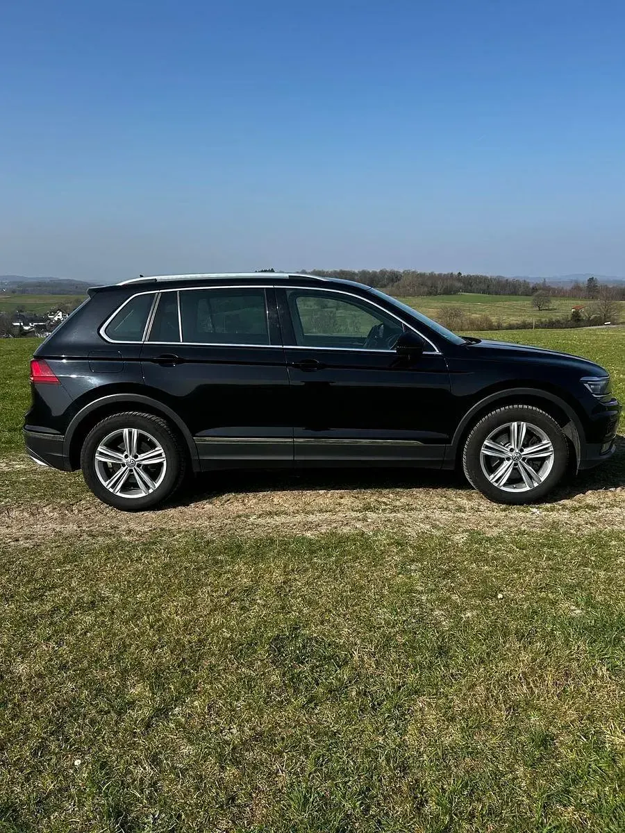 Gebraucht VW Tiguan Highline 241 PS (177 kW) 2018 Schwarz SUV