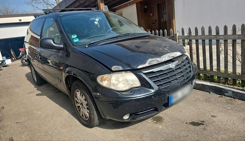 Gebraucht Chrysler Voyager 150 PS (110 kW) 2008 Schwarz Van / Kleinbus