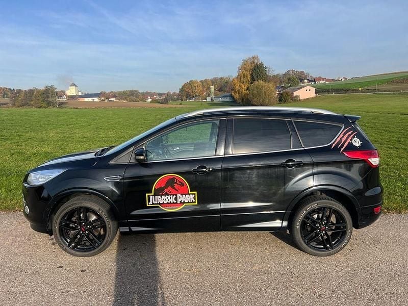 Gebraucht Ford Kuga 179 PS (131 kW) 2015 Schwarz SUV