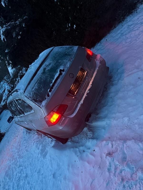 Gebraucht BMW 525 220 PS (161 kW) 2005 Silber Kombi