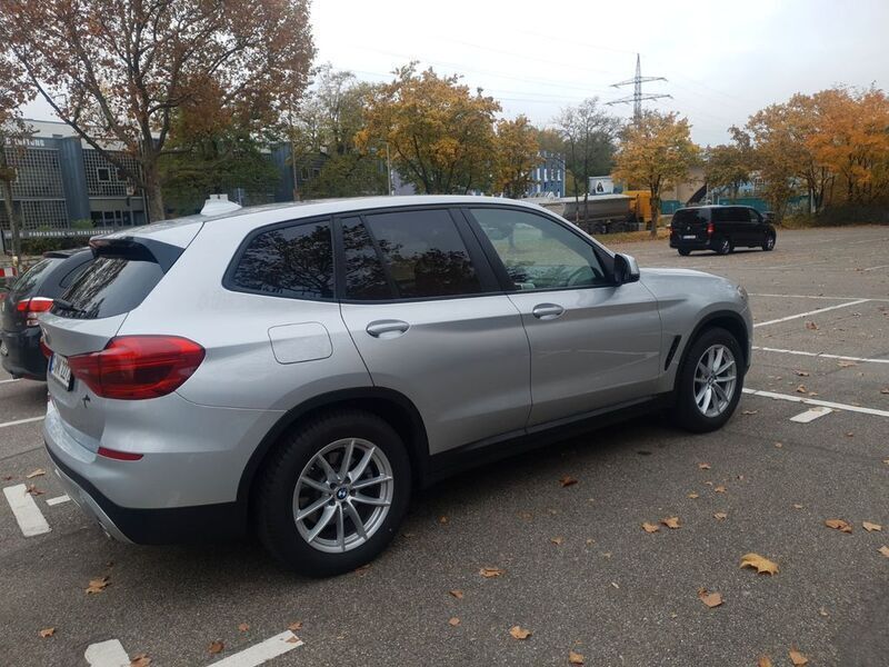 Silber Gebraucht 2018 BMW X3 Sport Line SUV | 26.000 € (Fairer Preis) - Bild 1/4