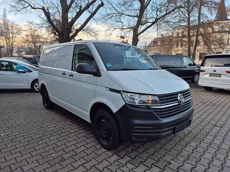 Gebraucht VW Transporter 110 PS (80 kW) 2021 Candyweiß Van