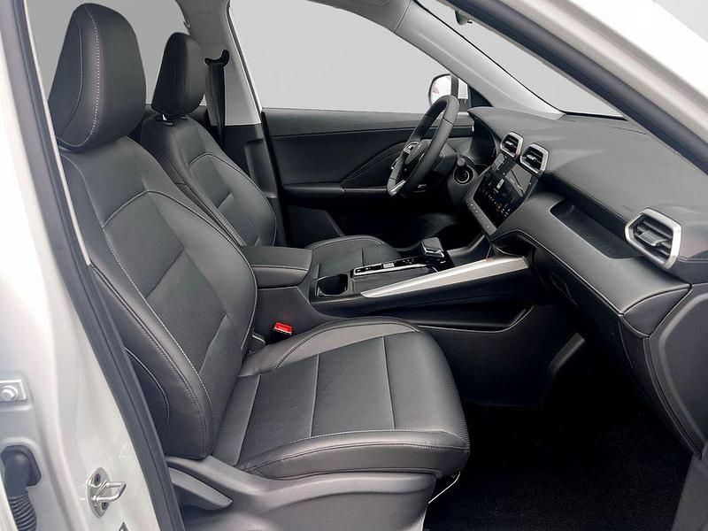 Neu MG ZS Luxury 197 PS (144 kW) 2025 Weiss Limousine