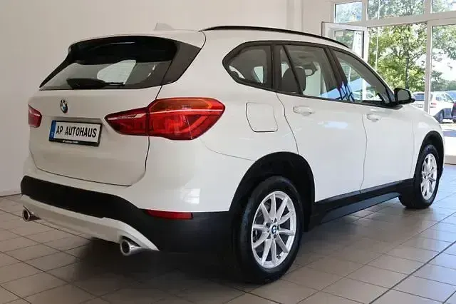 Gebraucht BMW X1 Advantage 150 PS (110 kW) 2021 Alpinweiss iii SUV