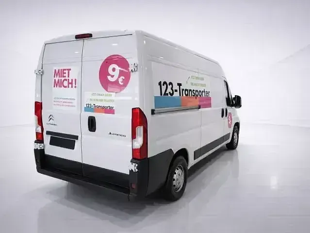 Gebraucht Citroën Jumper 140 PS (102 kW) 2024 Lackierung weiss icy/deckende Van / Kleinbus