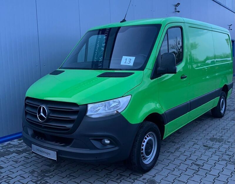 Grün Gebraucht 2020 Mercedes Sprinter Van | 21.999 € (Superpreis) - Bild 1/4