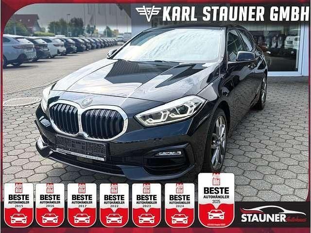 Black sapphire metallic Gebraucht 2023 BMW 120 Sport Line Kleinwagen | 26.980 € (Guter Preis) - Bild 1/2