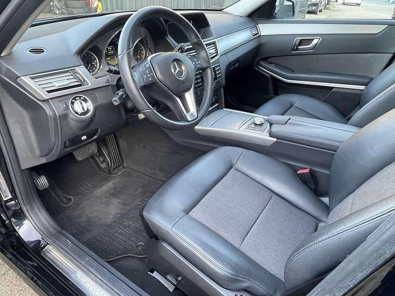 Gebraucht Mercedes E350 Avantgarde 306 PS (225 kW) 2012 Obsidianschwarz  metalliclack Limousine