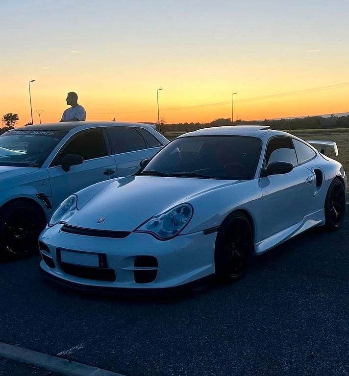 Weiß Gebraucht 2003 Porsche 996 Turbo Coupé | 65.000 € (Teuer) - Bild 1/4