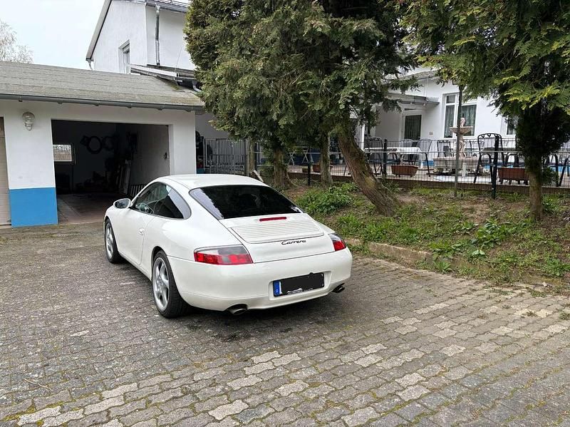 Gebraucht Porsche 911 Carrera 300 PS (220 kW) 2000 Weiß Coupé