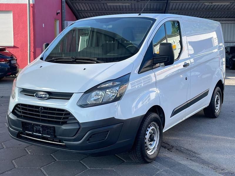 Weiß Gebraucht 2016 Ford Transit Custom Van / Kleinbus | 8.999 € (Fairer Preis) - Bild 1/4